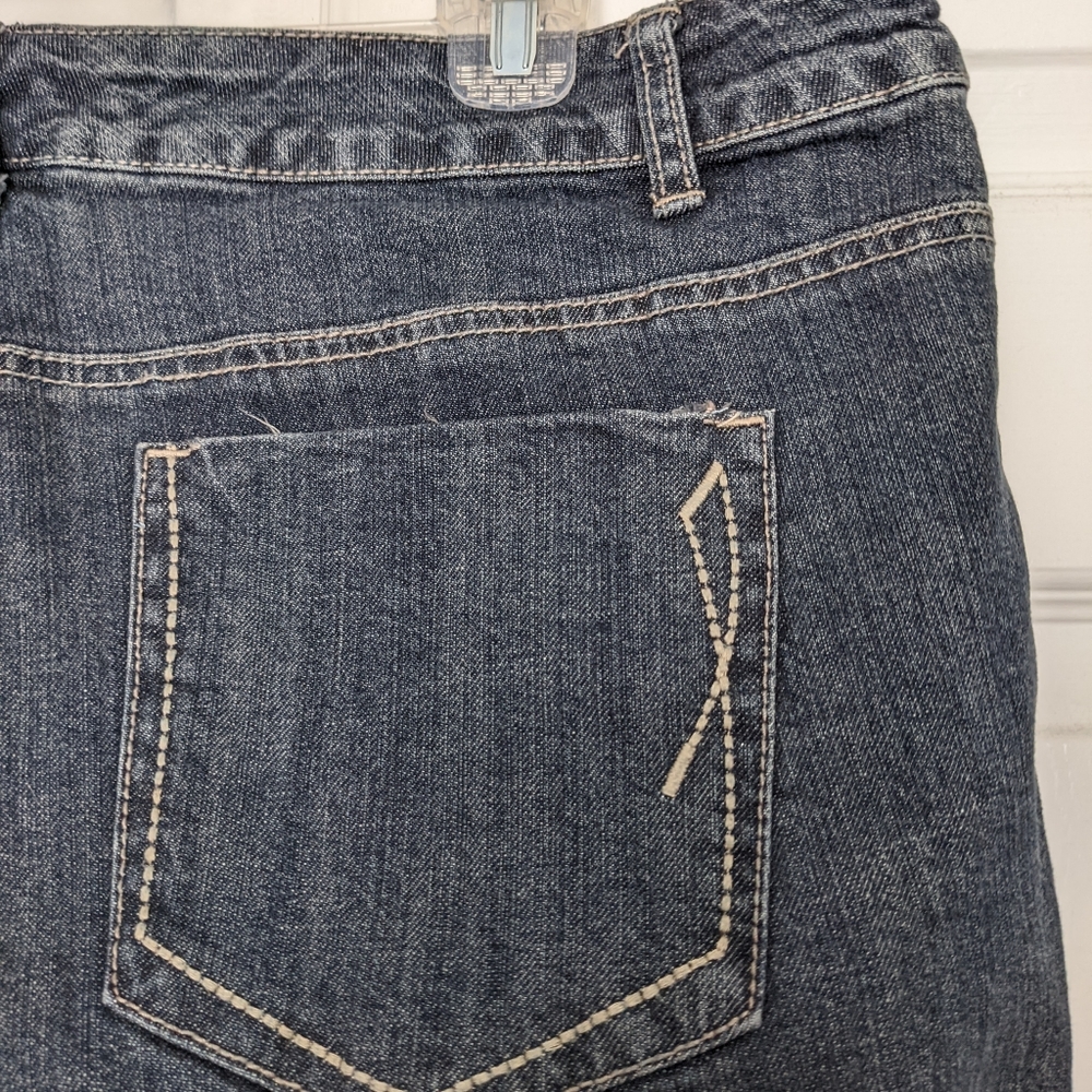 AVENUE JEANS - Picture 6 of 7